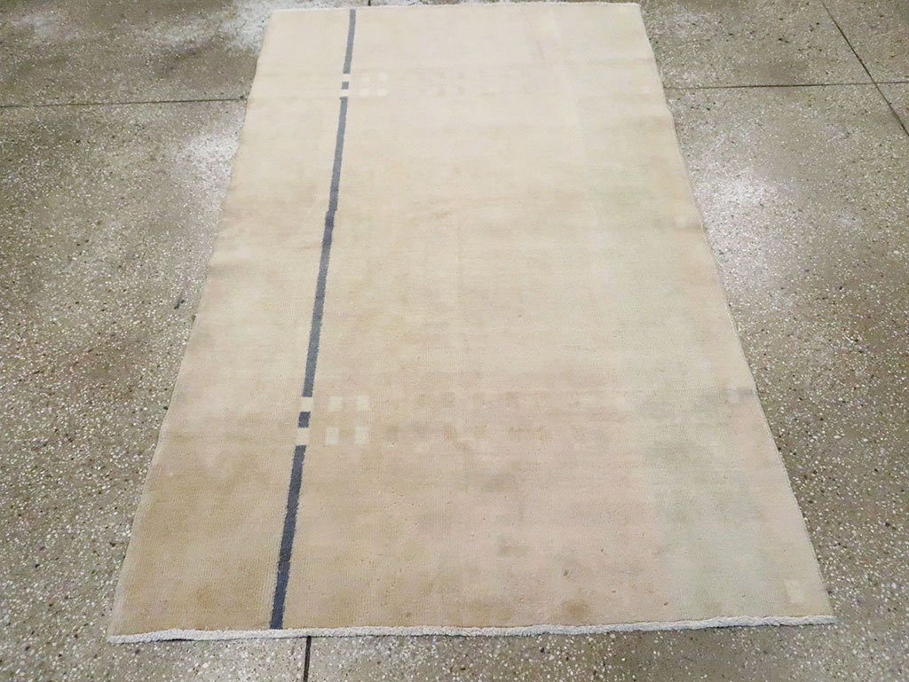 Vintage Turkish Anatolian Modernist Rug, No.17430 - Gsblank