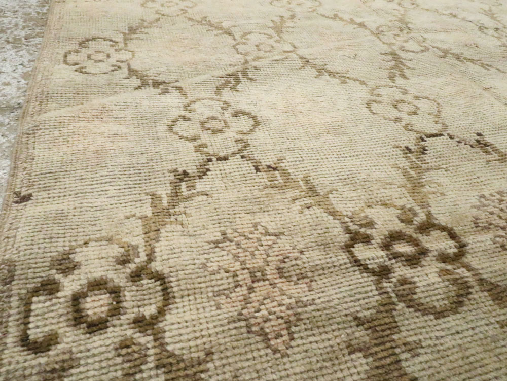 Vintage Turkish Anatolian Rug, No.17435 - Gsblank