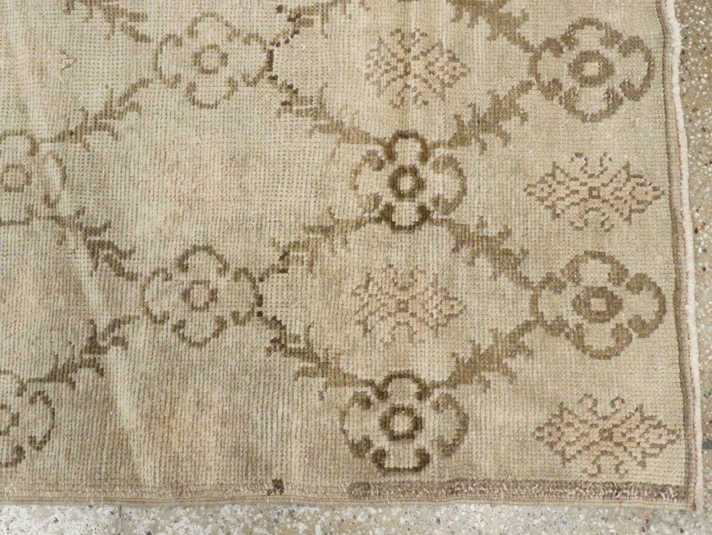 Vintage Turkish Anatolian Rug, No.17435 - Gsblank