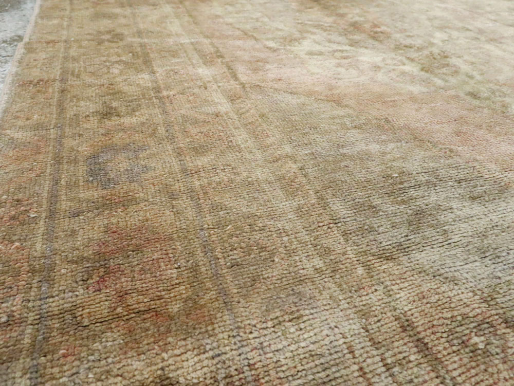 Vintage Turkish Oushak Rug, No.17436 - Gsblank