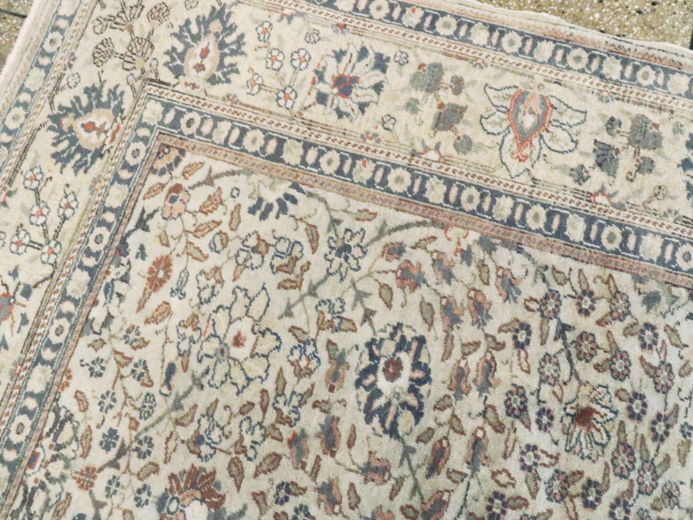 Vintage Turkish Sivas Accent Carpet, No.17439 - Gsblank