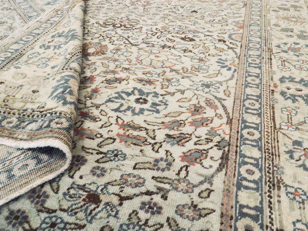 Vintage Turkish Sivas Accent Carpet, No.17439 - Gsblank