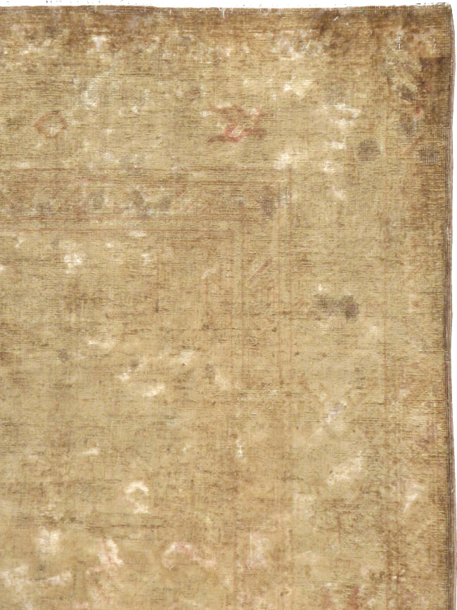 Antique Persian Tabriz Rug, No.17463 - Gsblank