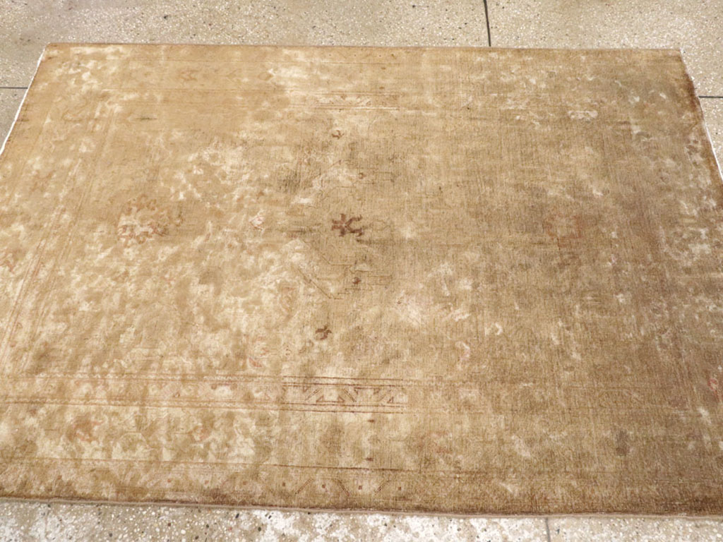 Antique Persian Tabriz Rug, No.17463 - Gsblank