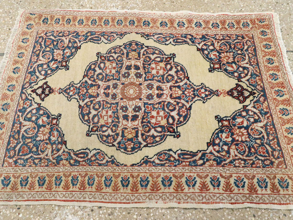 Antique Persian Tabriz Hagi Jalili Rug, No.17476 - Gsblank