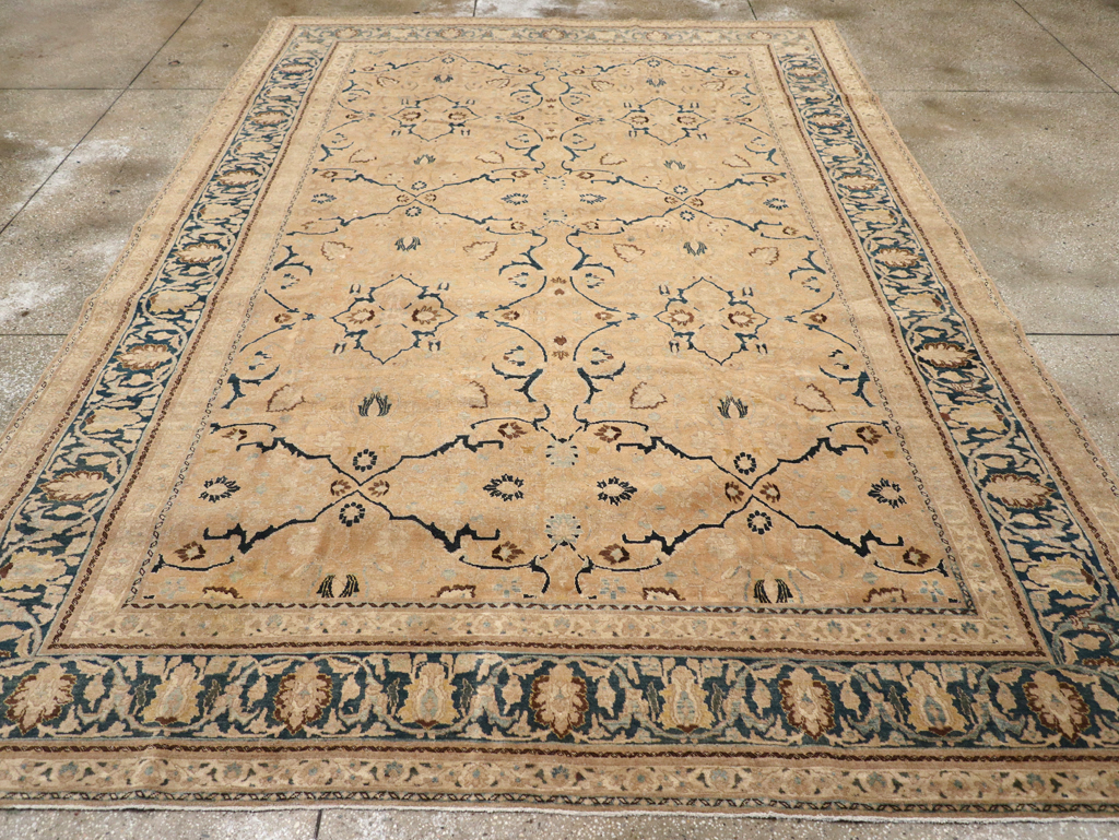 Antique Persian Tabriz Carpet, No.17479 - Gsblank