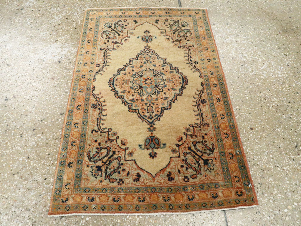 Antique Persian Tabriz Hagi Jalili Rug, No.17503 - Gsblank