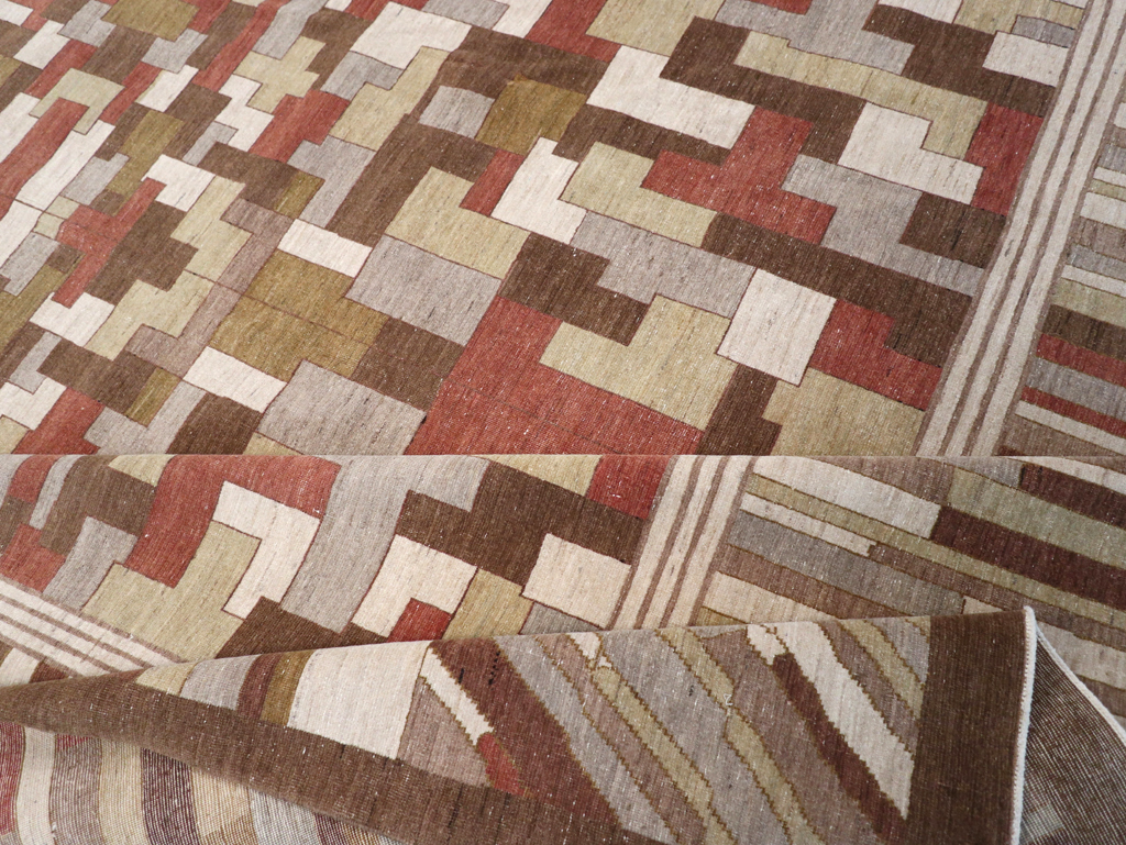 Modernist Persian Tabriz  Carpet, No.17508 - Gsblank