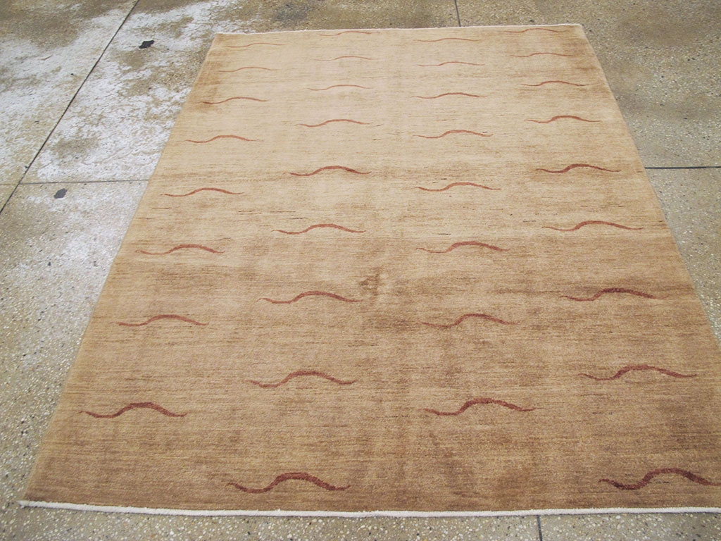 Modernist Persian Tabriz Rug, No.17509 - Gsblank