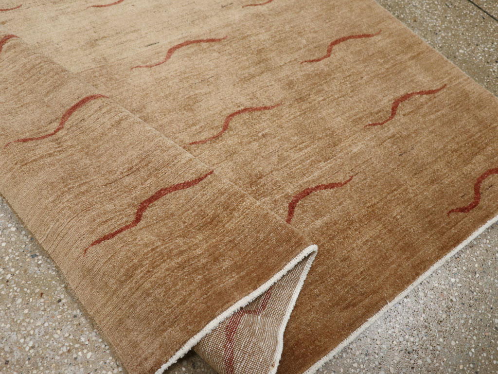 Modernist Persian Tabriz Rug, No.17509 - Gsblank