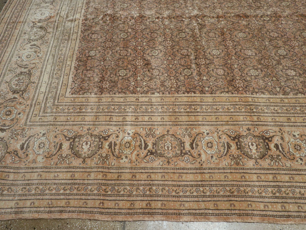 Antique Persian Tabriz Carpet, No.17524 - Gsblank