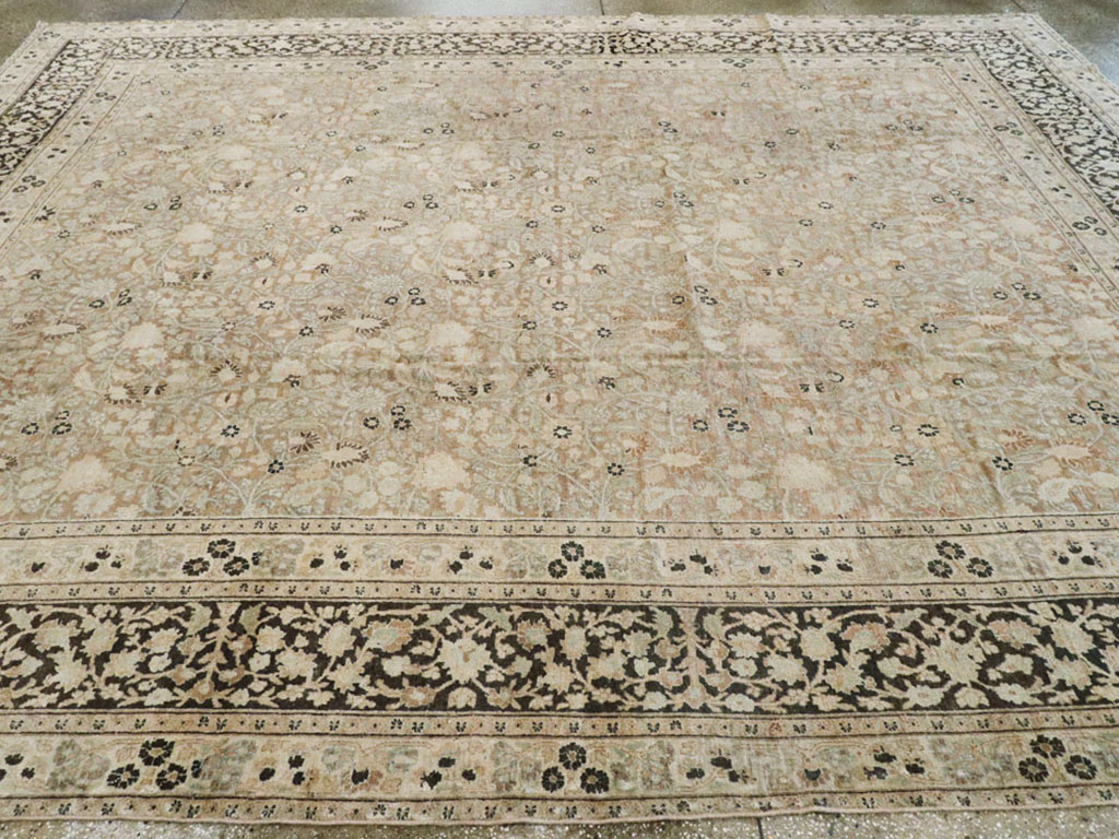 ANtique Persian Mashad Carpet, No.17550 - Gsblank