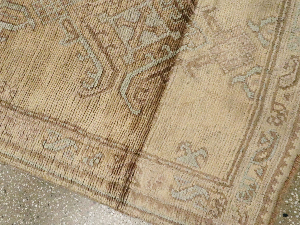 Antique Turkish Oushak Runner, No.17555 - Gsblank