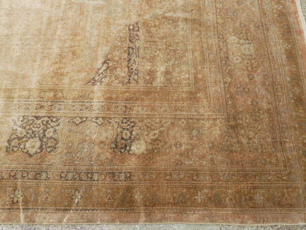 Antique Turkish Sivas Carpet, No.17556 - Gsblank