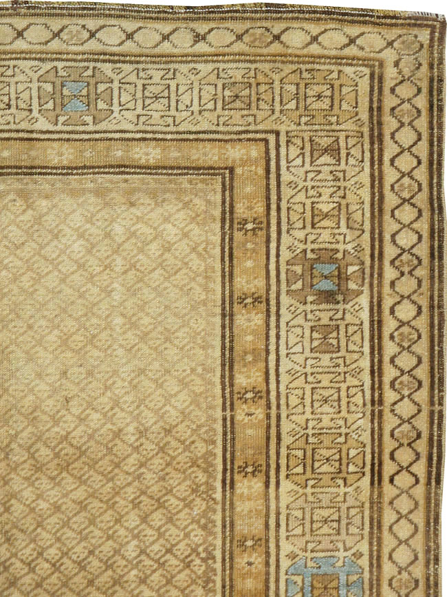 Vintage Persian Kurdish Rug, No.17565 - Gsblank