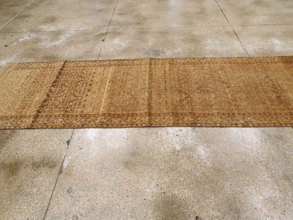 Antique Malayer Runner, No.17566 - Gsblank