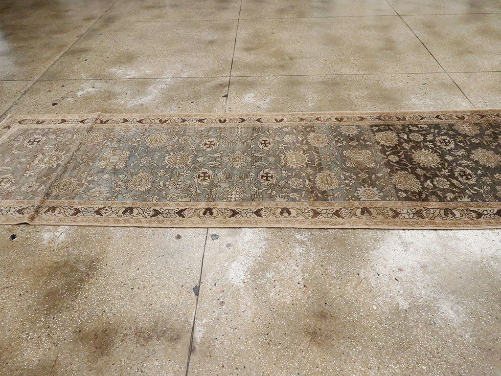 Vintage Persian Malayer Runner, No.17569 - Gsblank