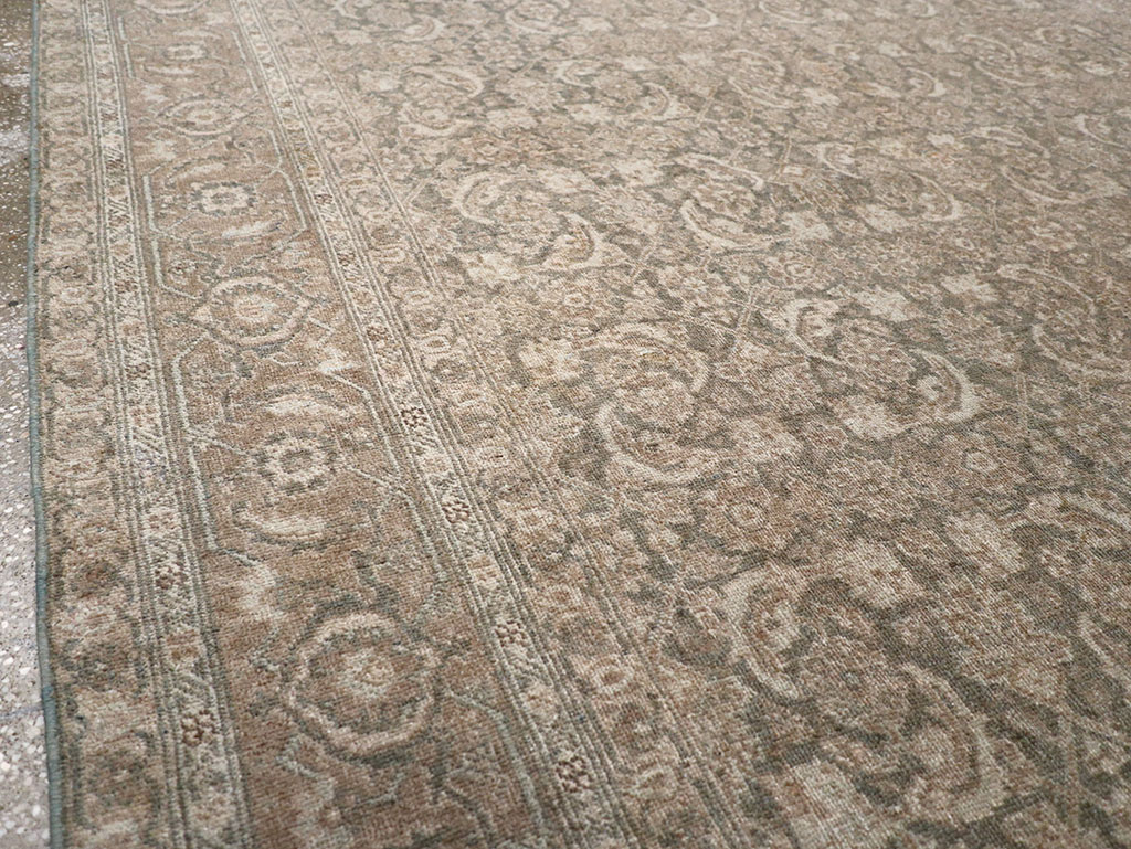 Antique Persian Tabriz Rug, No.17579 - Gsblank