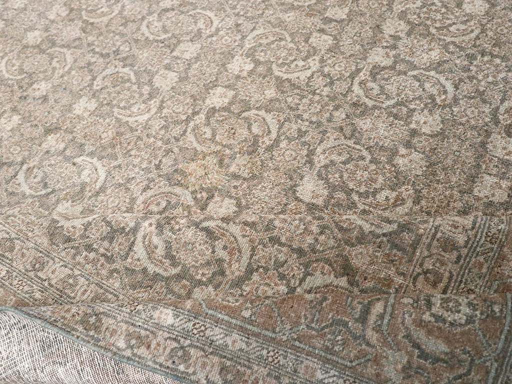 Antique Persian Tabriz Rug, No.17579 - Gsblank