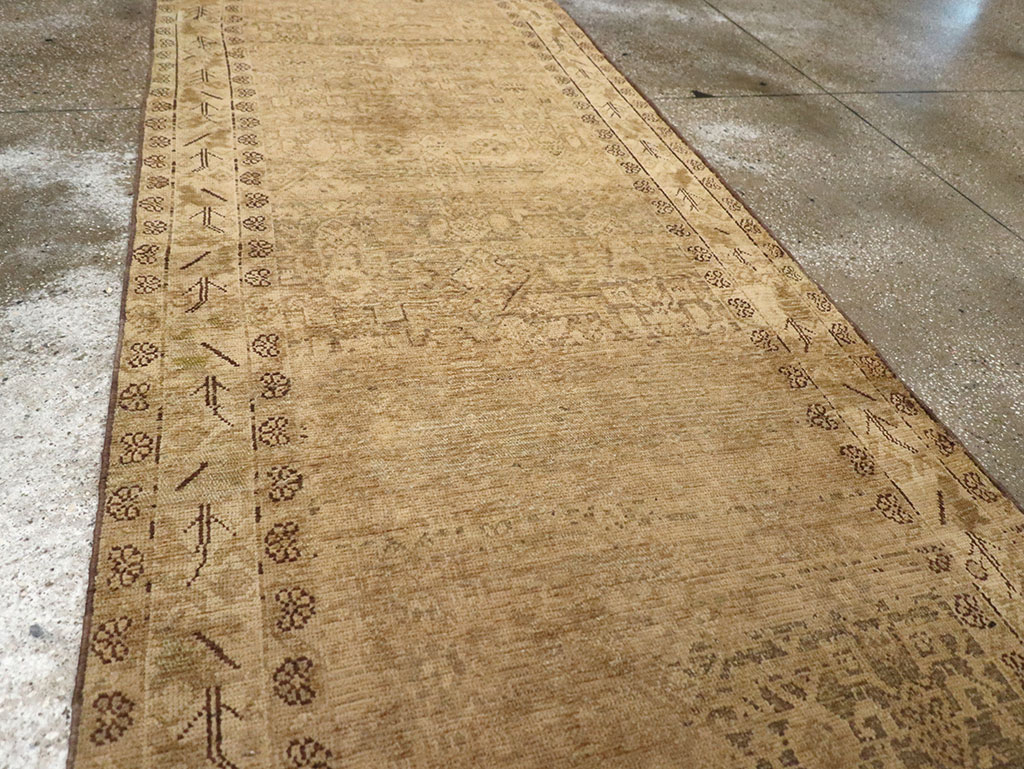 Vintage Persian Malayer Runner, No.17588 - Gsblank
