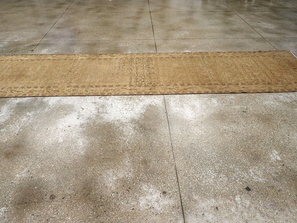 Vintage Persian Malayer Runner, No.17588 - Gsblank