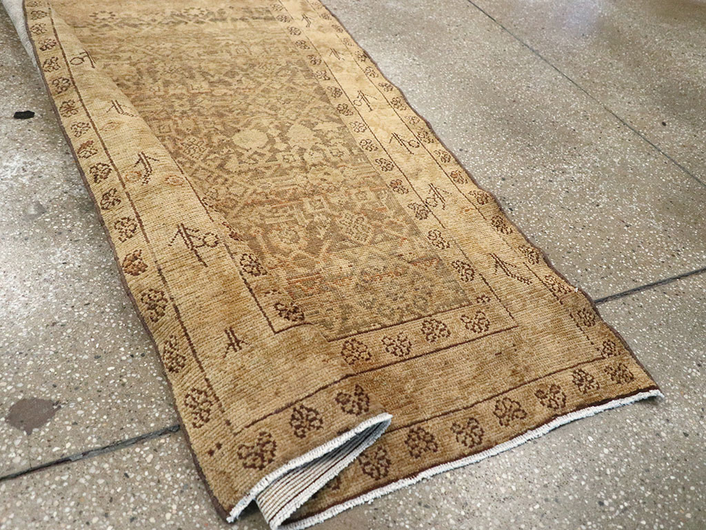 Vintage Persian Malayer Runner, No.17588 - Gsblank