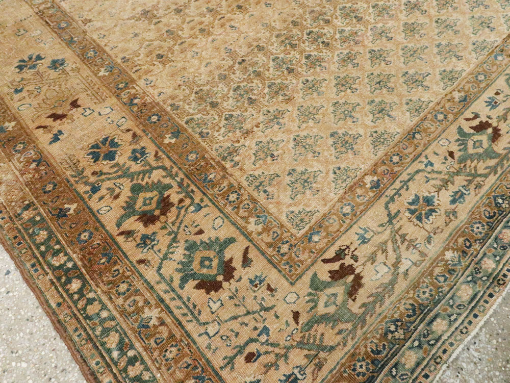Antique Persian Tabriz Rug, No.17653 - Gsblank