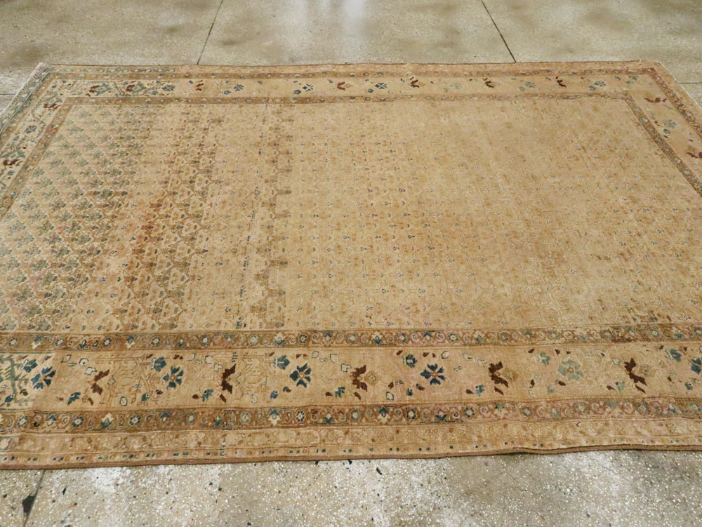 Antique Persian Tabriz Rug, No.17653 - Gsblank