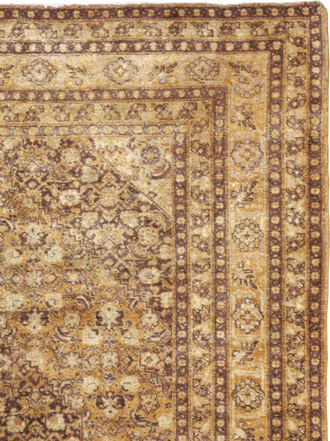 Antique Persian Tabriz Rug, No.17664 - Gsblank
