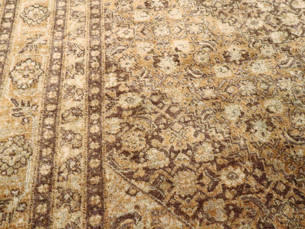 Antique Persian Tabriz Rug, No.17664 - Gsblank