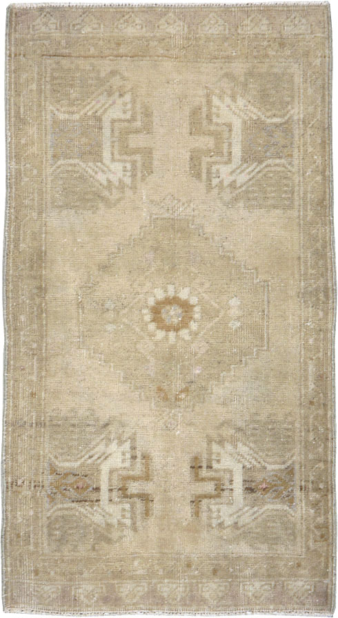 Antique Turkish Oushak Rug, No.17682 - Gsblank