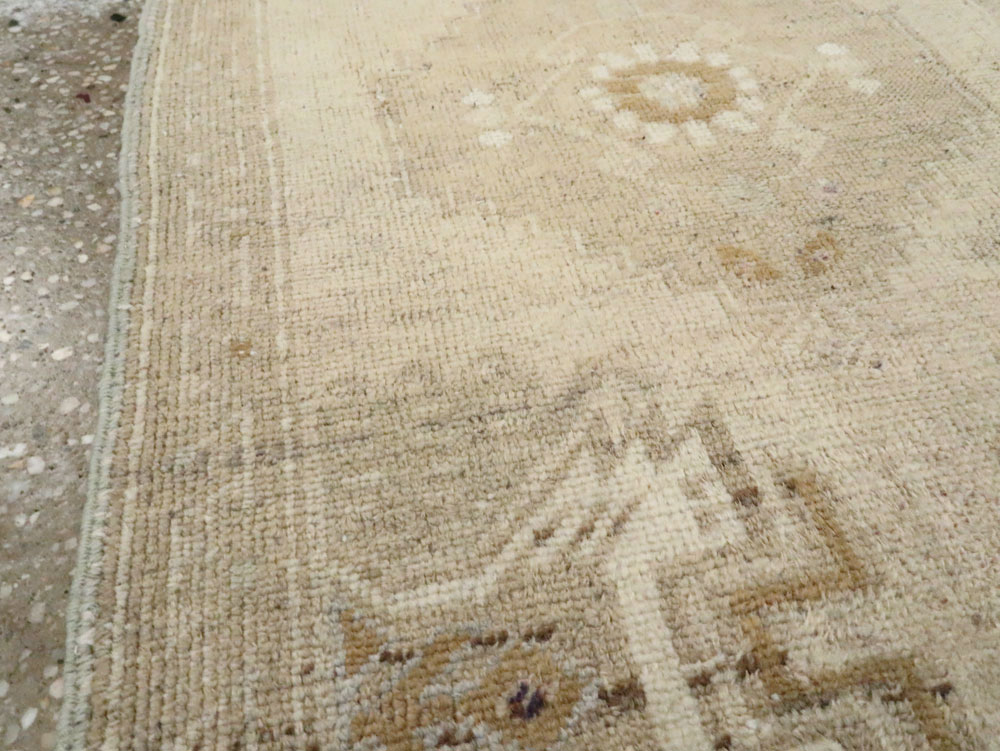 Antique Turkish Oushak Rug, No.17682 - Gsblank