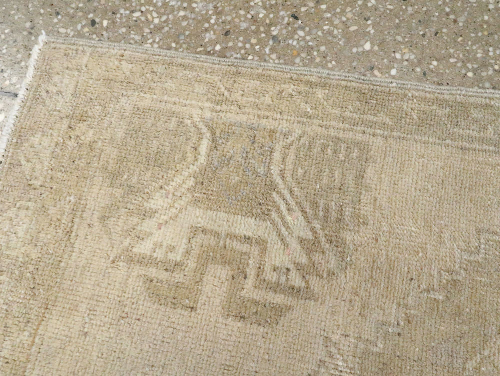 Antique Turkish Oushak Rug, No.17682 - Gsblank