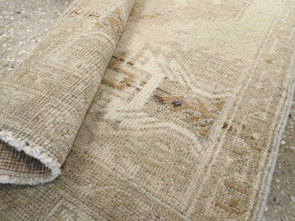 Antique Turkish Oushak Rug, No.17682 - Gsblank