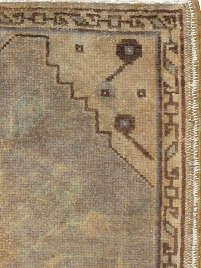 Vintage Turkish Oushak Rug, No.17687 - Gsblank