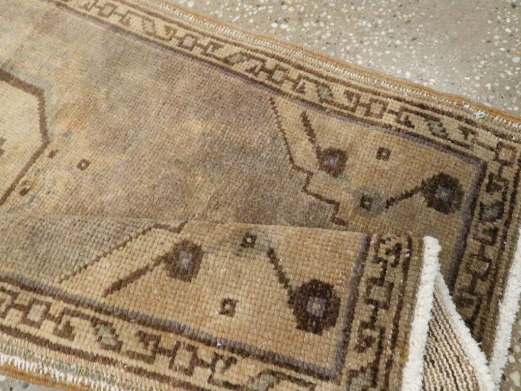 Vintage Turkish Oushak Rug, No.17687 - Gsblank