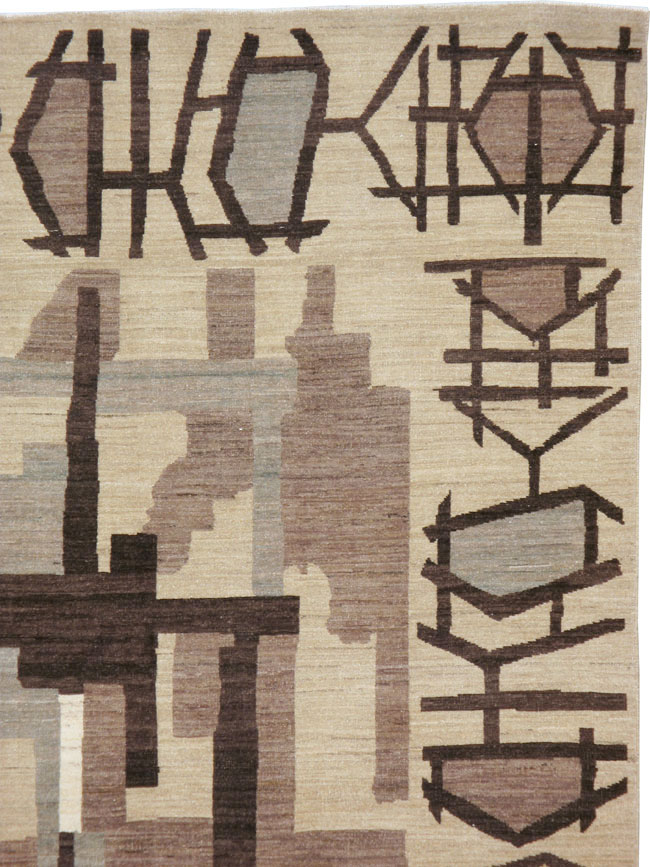 Modernist Persian Tabriz Carpet, No.17696 - Gsblank