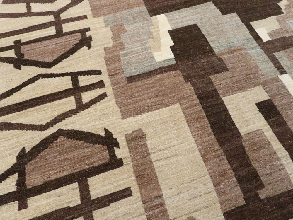 Modernist Persian Tabriz Carpet, No.17696 - Gsblank