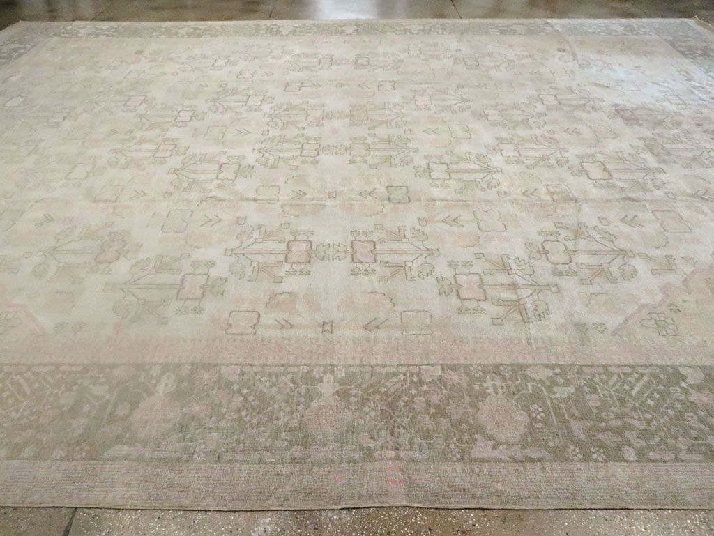 Antique Turkish Oushak Carpet, No.17710 - Gsblank