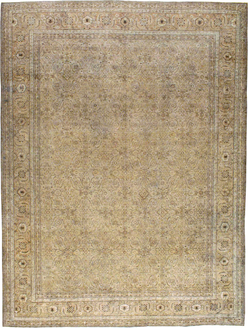 Antique Persian Tabriz Carpet, No.17717 - Gsblank
