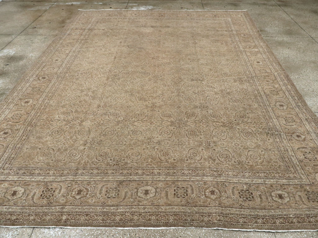 Antique Persian Tabriz Carpet, No.17717 - Gsblank