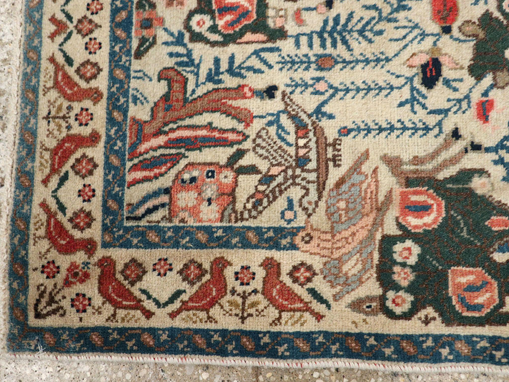 Vintage Persian Tabriz Rug, No.17725 - Gsblank