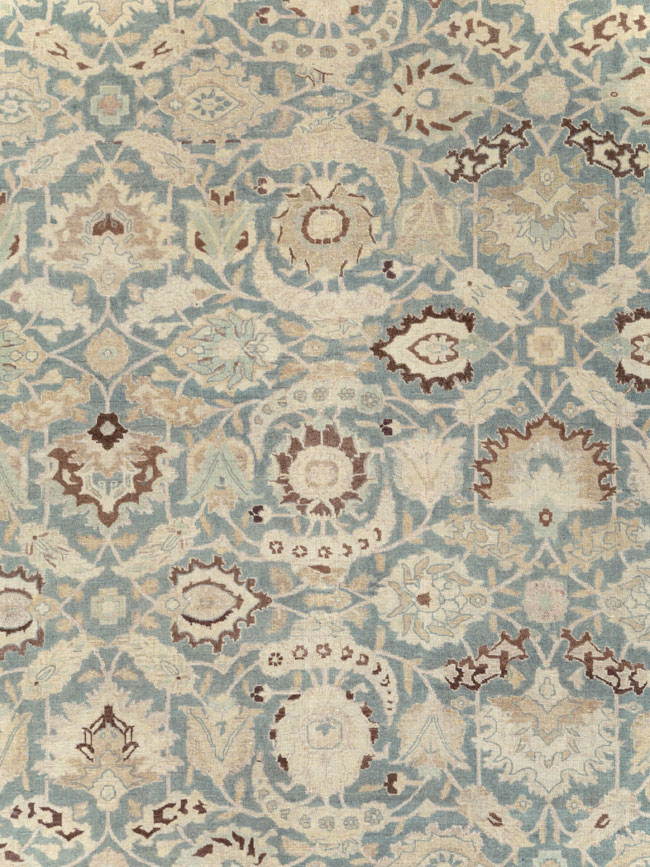 Antique Persian Tabriz Carpet, No.17733 - Gsblank