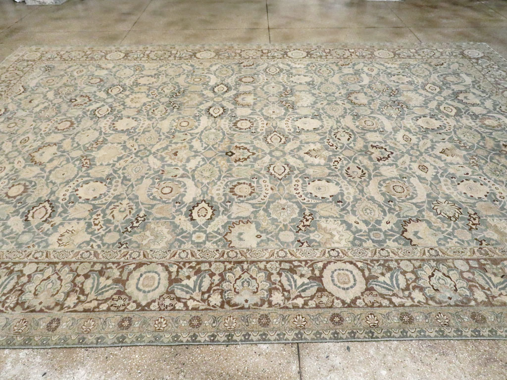 Antique Persian Tabriz Carpet, No.17733 - Gsblank