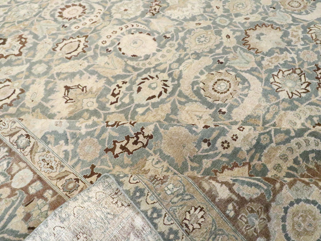 Antique Persian Tabriz Carpet, No.17733 - Gsblank