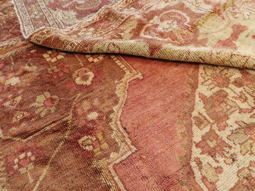 Antique Turkish Oushak Carpet, No.17739 - Gsblank