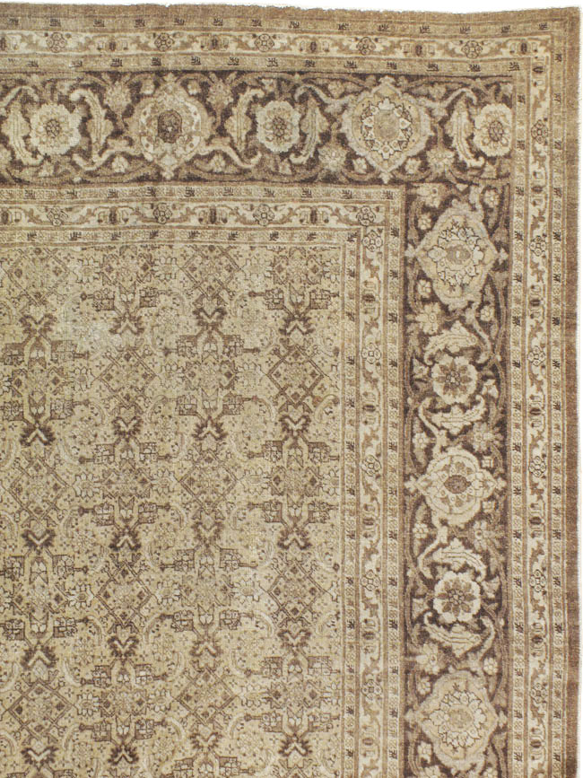Antique Persian Tabriz Carpet, No.17745 - Gsblank