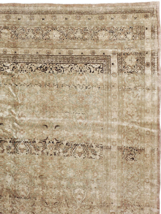 Antique Persian Mashad Carpet, No.17746 - Gsblank