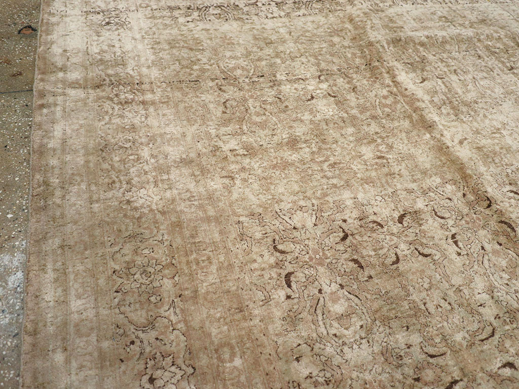 Antique Persian Mashad Carpet, No.17746 - Gsblank