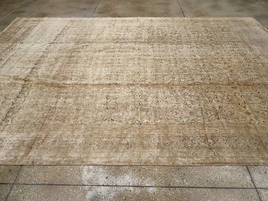 Antique Persian Mashad Carpet, No.17746 - Gsblank